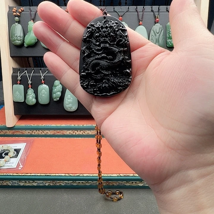 黑曜岩未镶嵌颈饰