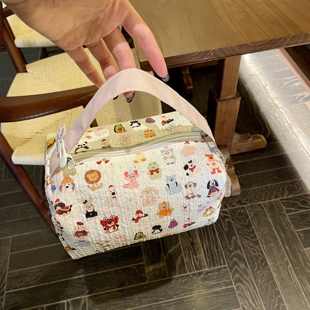化妆包小方包相机包卡通手包式收纳包甜美小包包休闲卡通印花