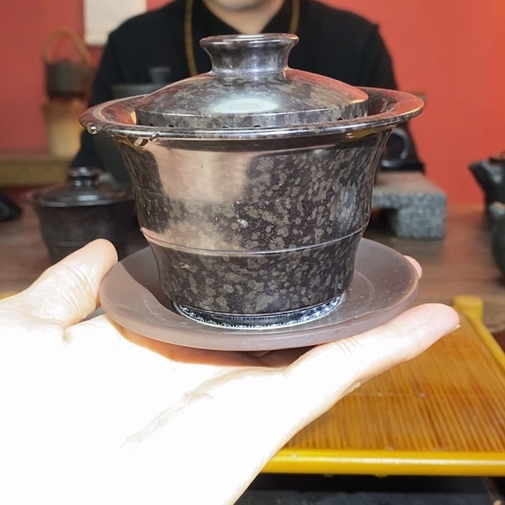 冰碛岩鱼籽料竹影盖碗120cc