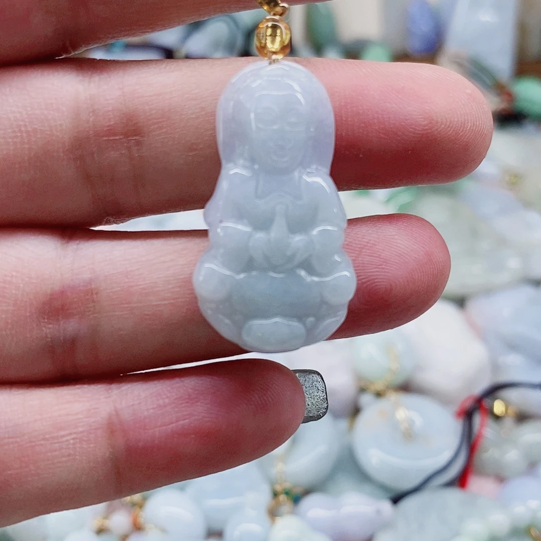 颈饰未镶嵌翡翠天然