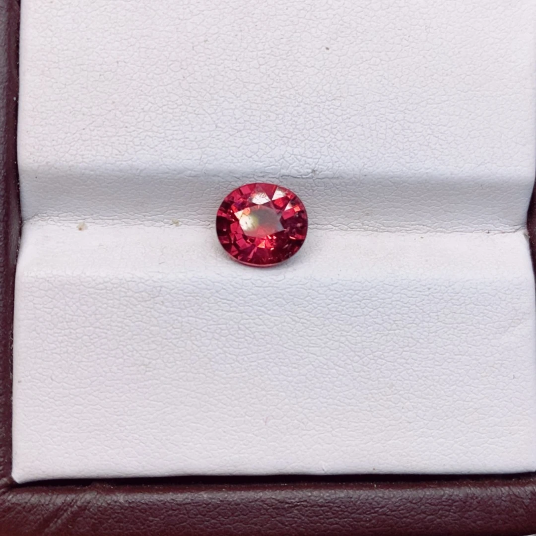 碧玺裸石未镶嵌碧玺2.43克拉