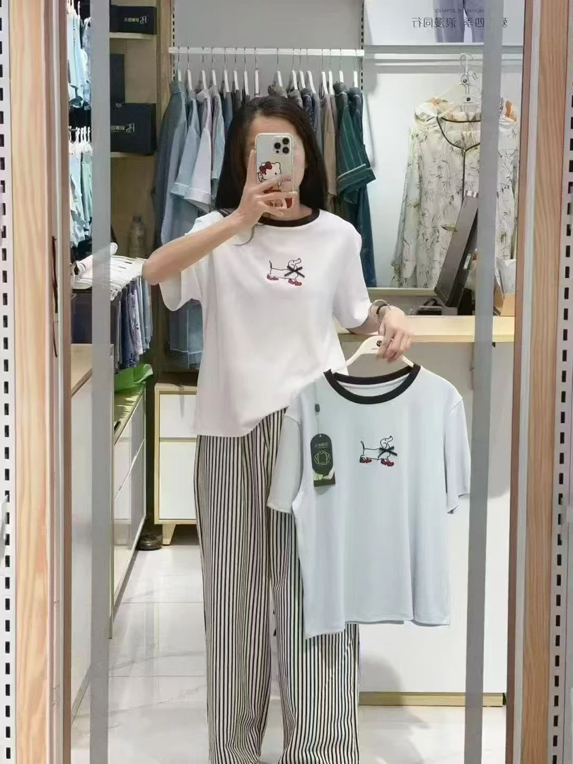 宽松短袖学院风印花圆领刺绣T恤夏款卡通职场休闲风