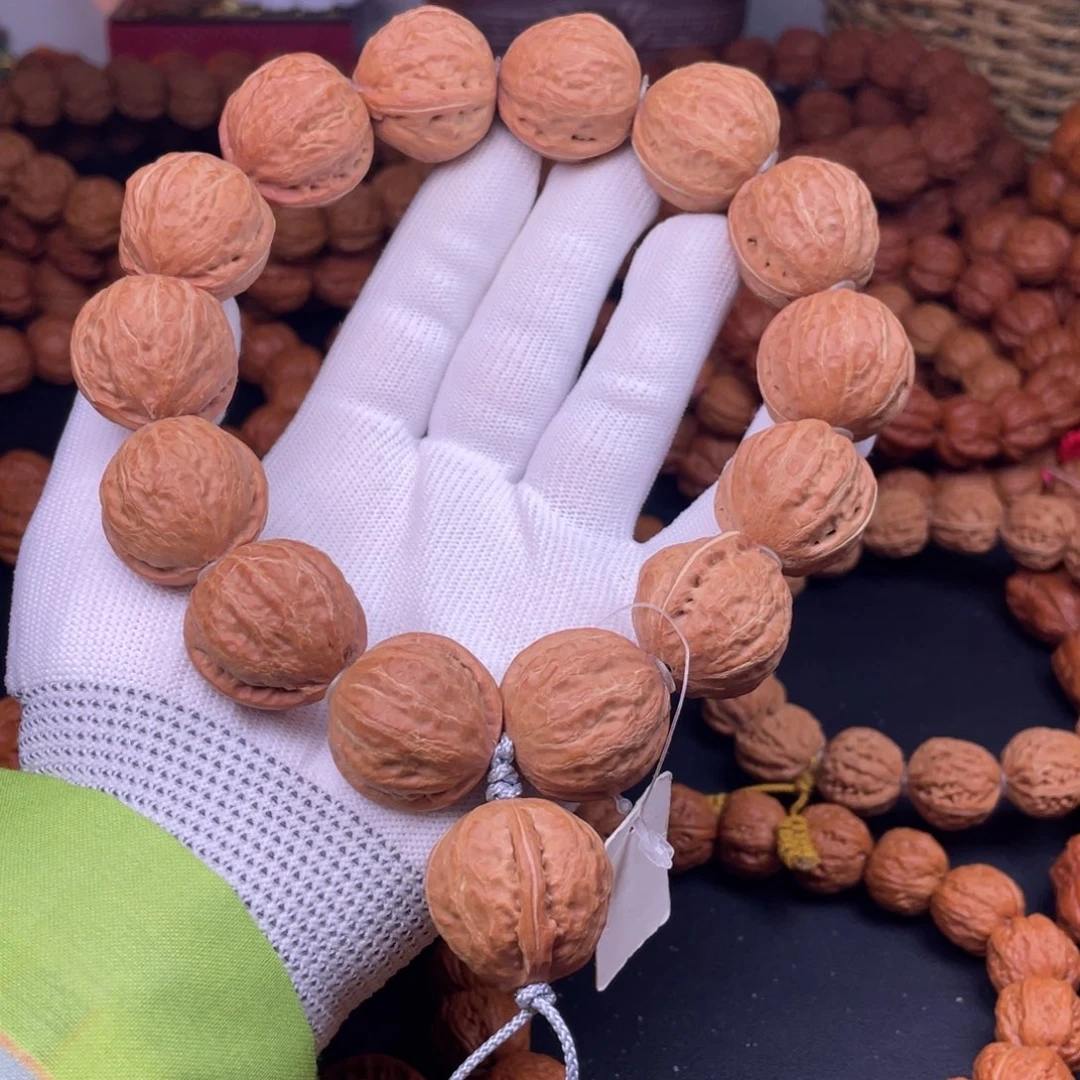 文玩核桃手串秋子