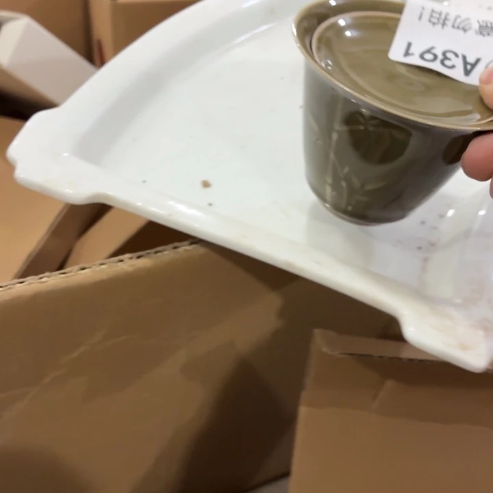 茶具微暇，介意勿拍