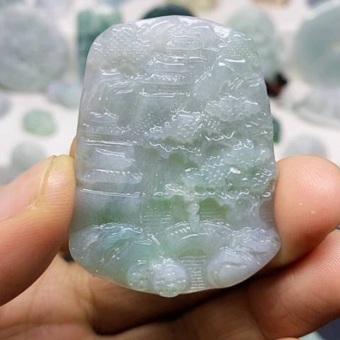 翡翠颈饰未镶嵌吊坠