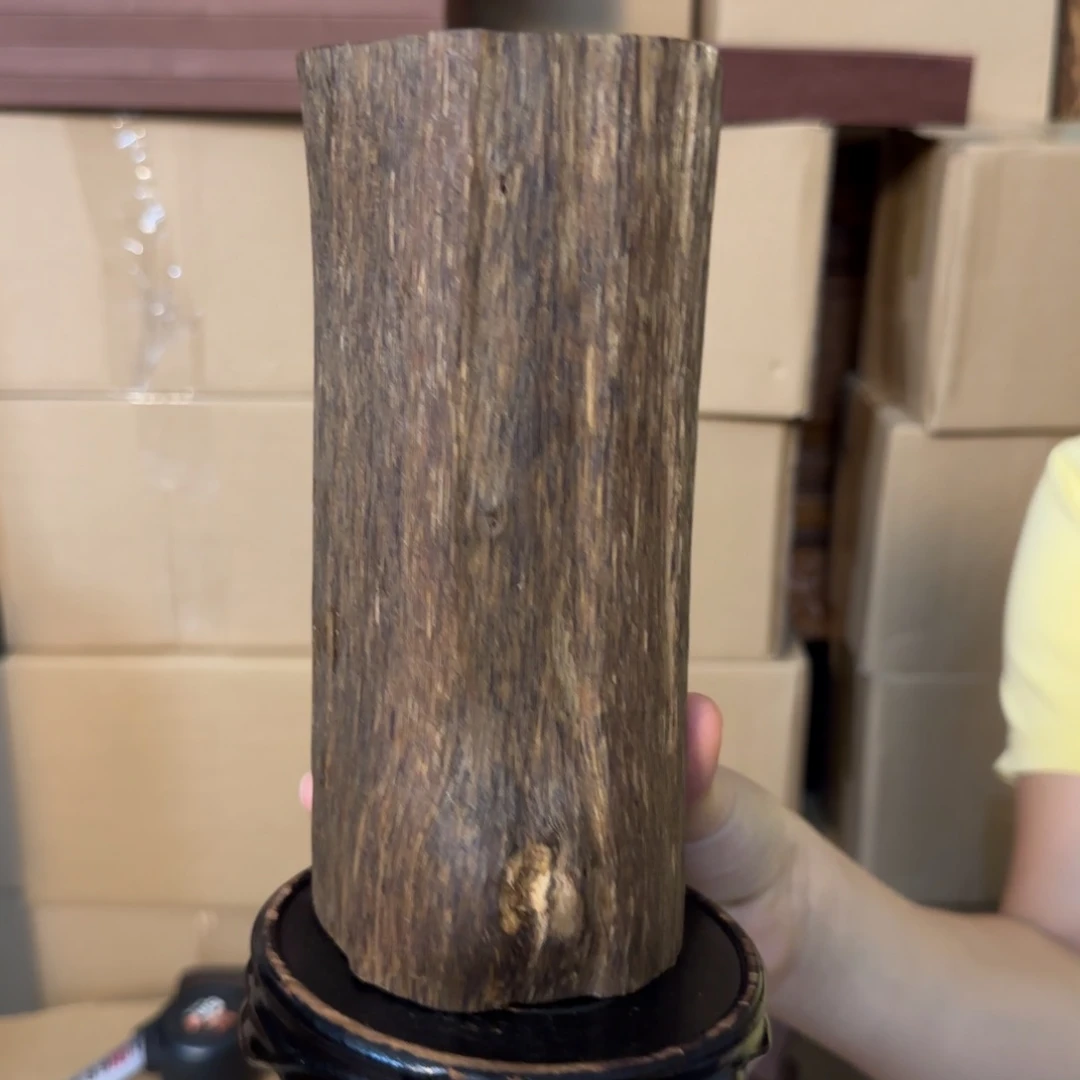 沉香碎屑沉香沉香多样性发一件123