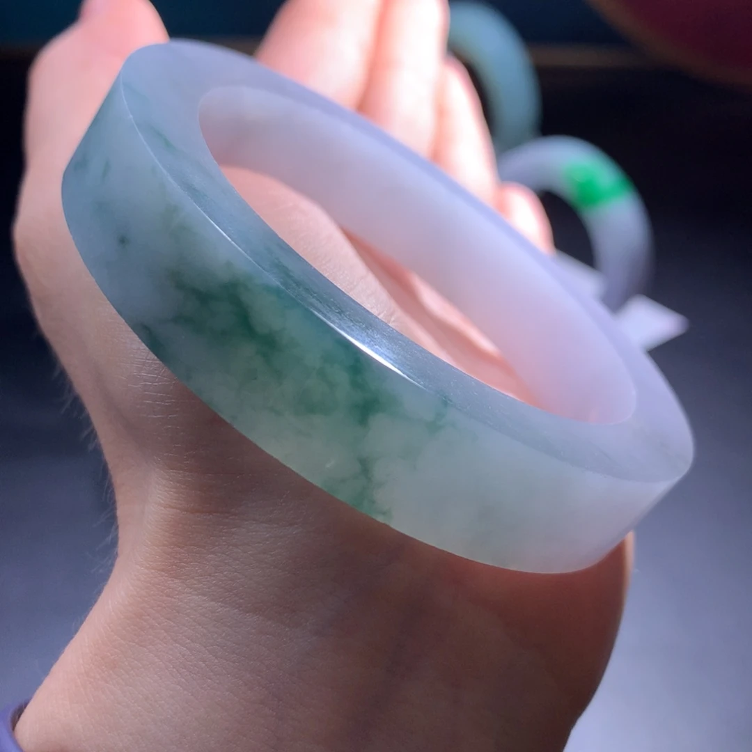 未镶嵌特价大漏定制翡翠