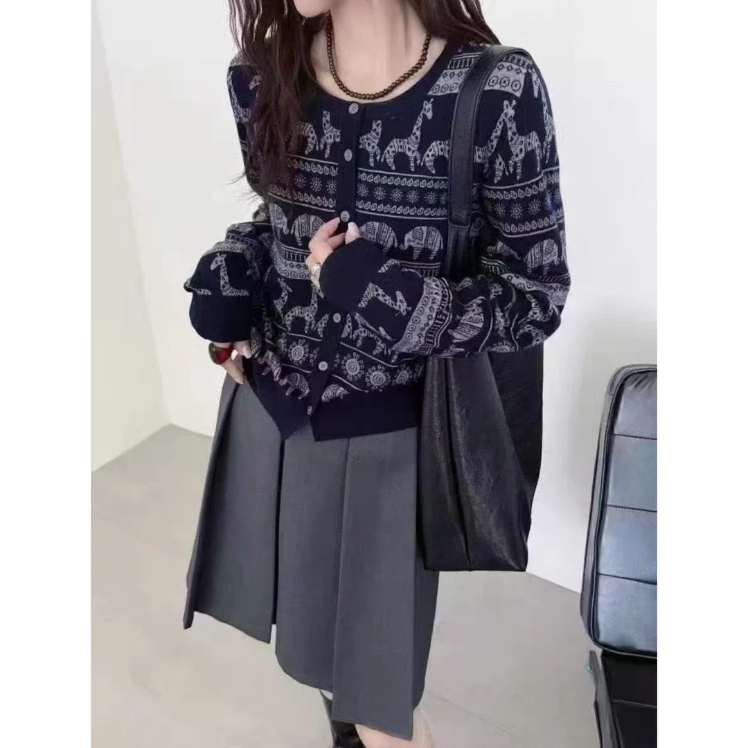 1243复古提花针织开衫女早秋新款欧货大码女装毛衣外套潮