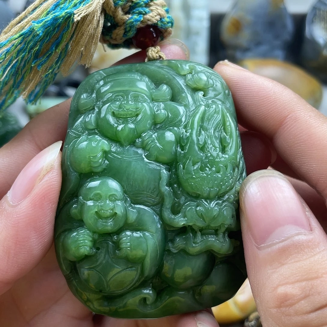 广***哥和田玉未镶嵌挂件