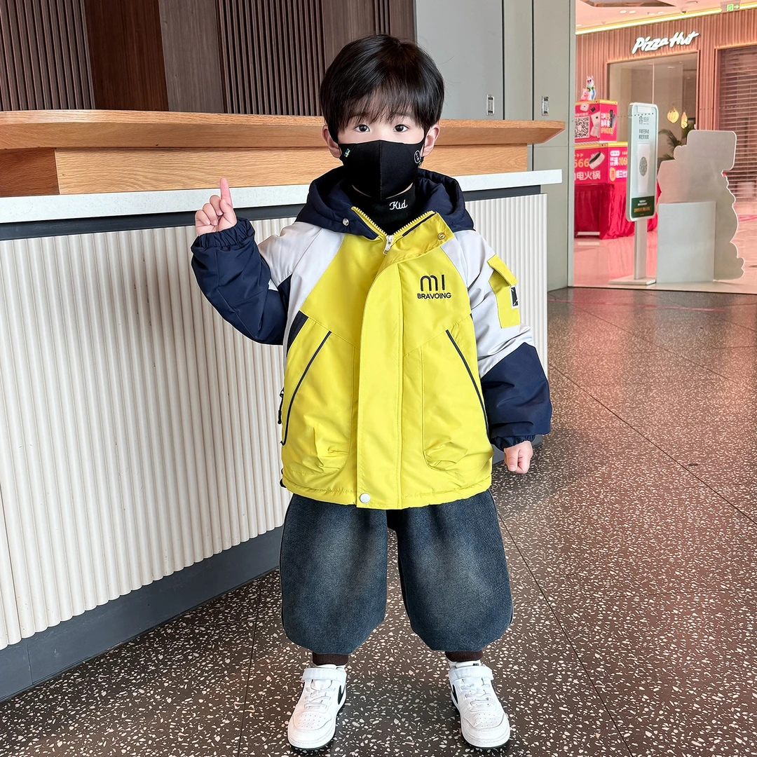 男童夹棉加厚外套2025新款儿童加绒冲锋衣小男孩保暖冬装宝宝棉服