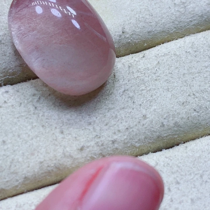 颈饰未镶嵌水晶?****士水晶