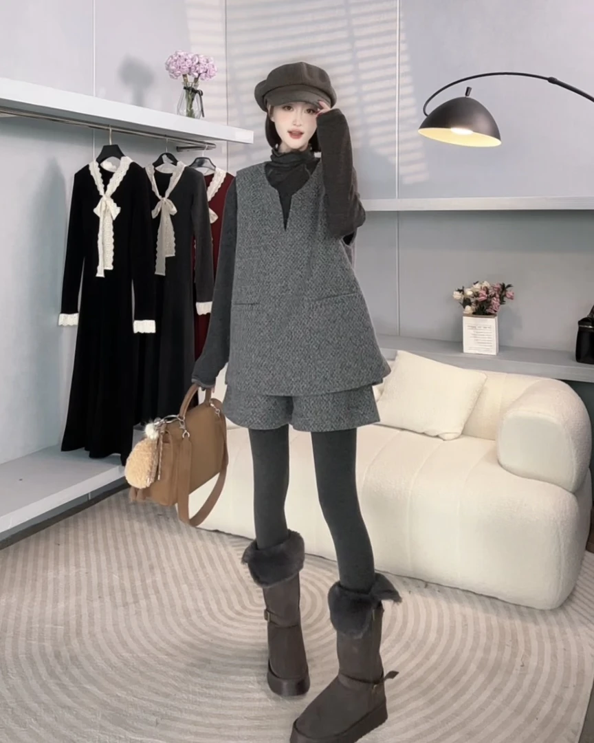 【酥酥Susu】25春季新款法式小香风银丝粗花呢设计感马甲裤子三件套