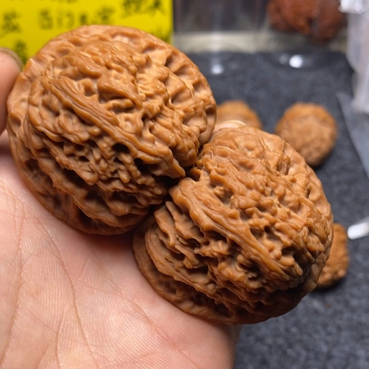 【闪购商品】吊坠文玩核桃4500