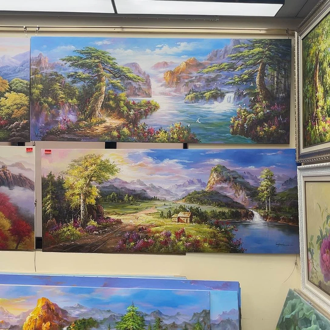 油画C****8迎客松100/220带框-////