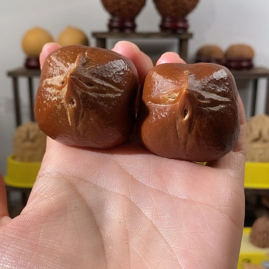 把件文玩核桃W****四花橄榄40