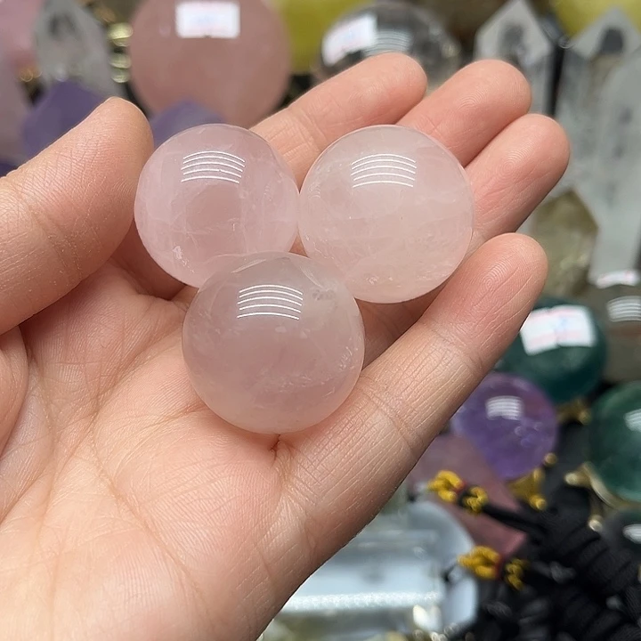 水晶珠宝半成品未镶嵌90克粉水晶球