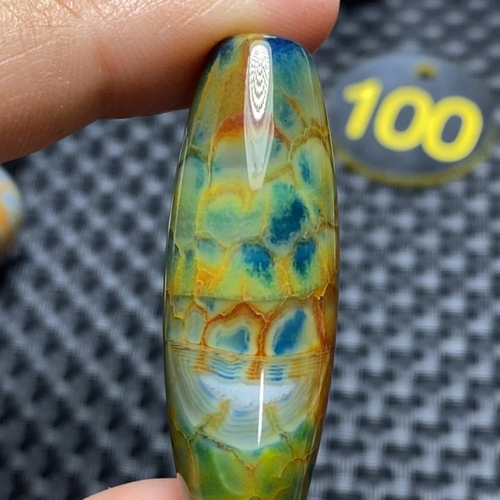 柒***柒未镶嵌颈饰玛瑙/玉髓