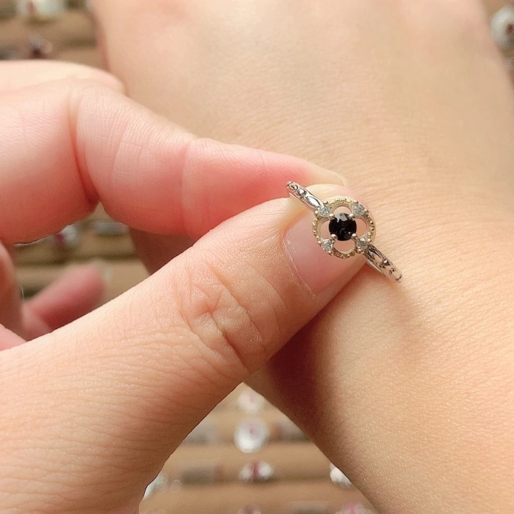 蓝宝石银S925镶嵌戒指