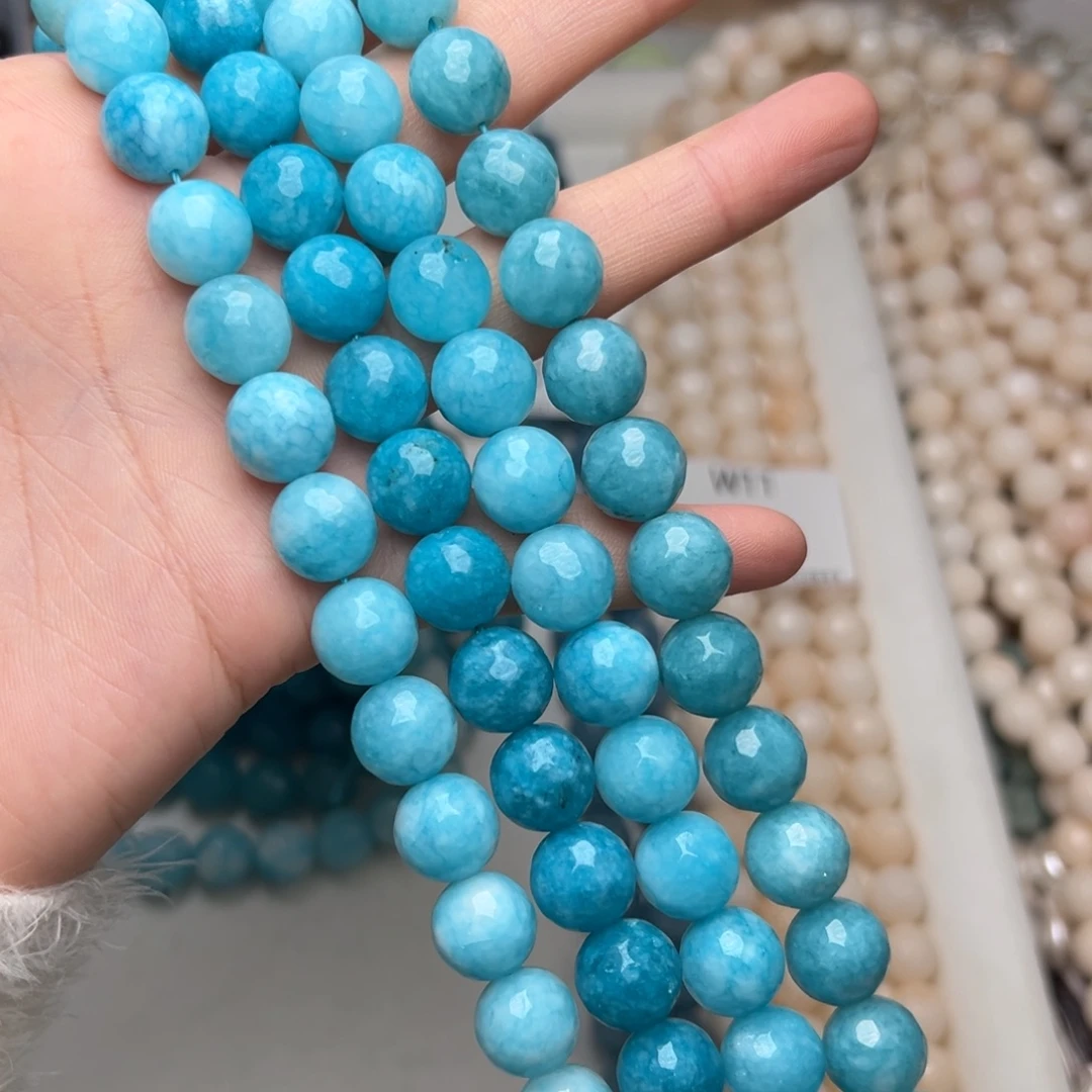 玛瑙/玉髓合金珠宝半成品W13。12mm蓝白玉刻面圆珠一条