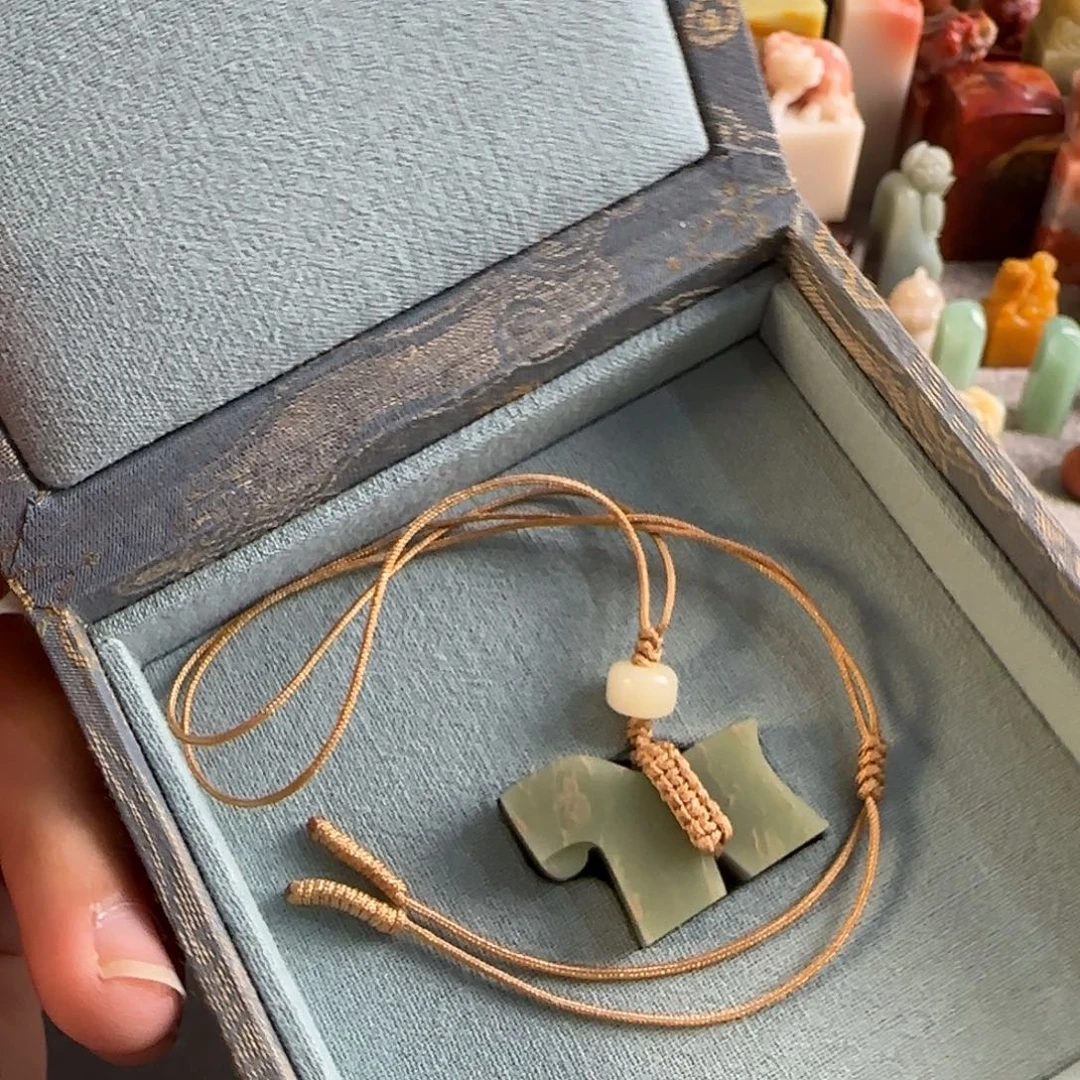 F****青田石印石小明 编号编号9072