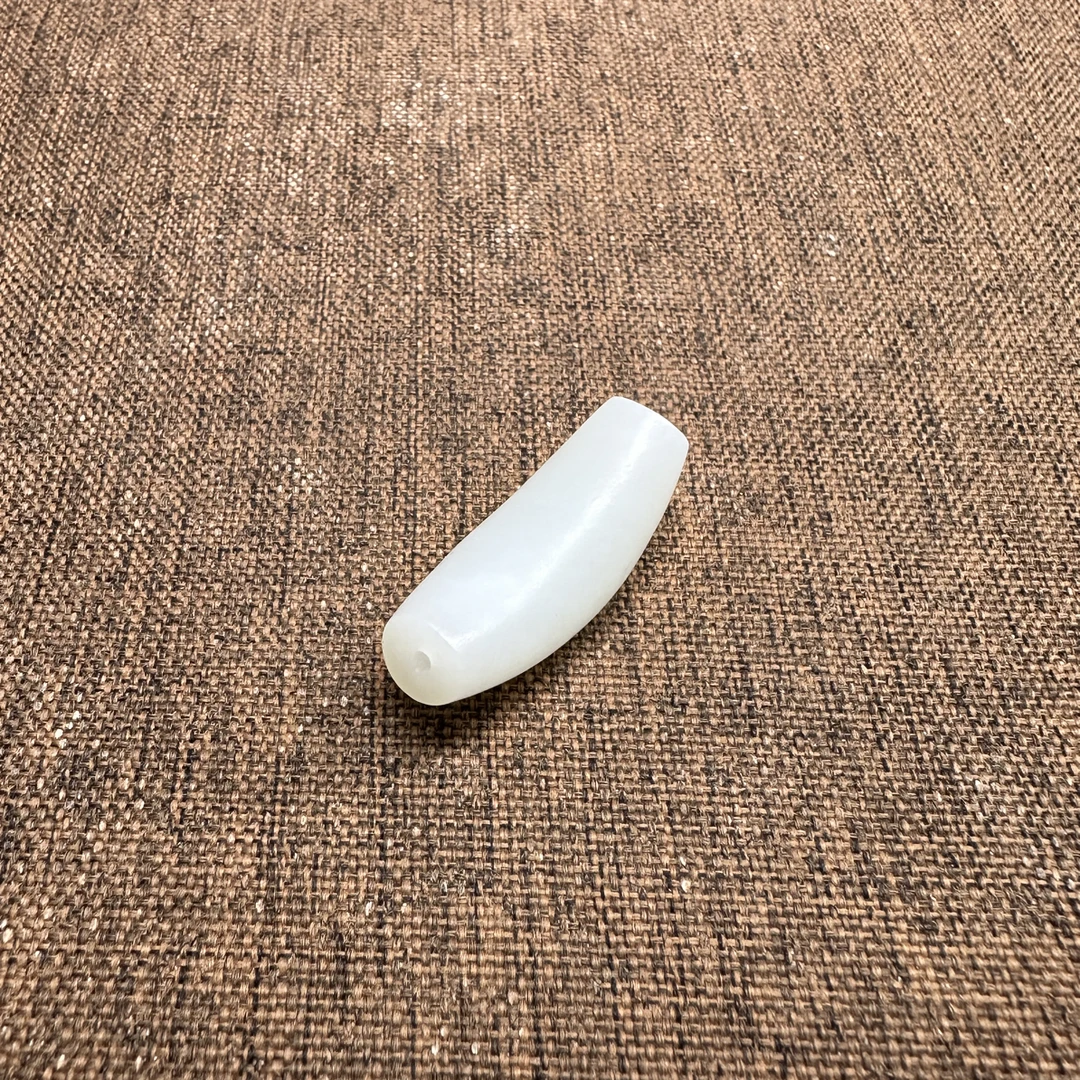 和田玉老俄料润白色手工精雕锁骨珠蒜瓣弯管挂件吊坠路路通配饰