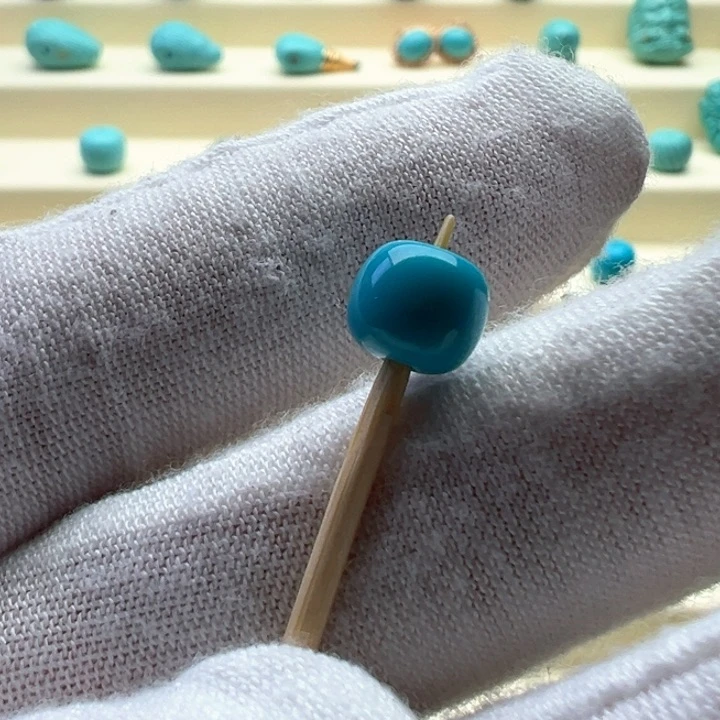 绿松石珠宝奇石未镶嵌7.4