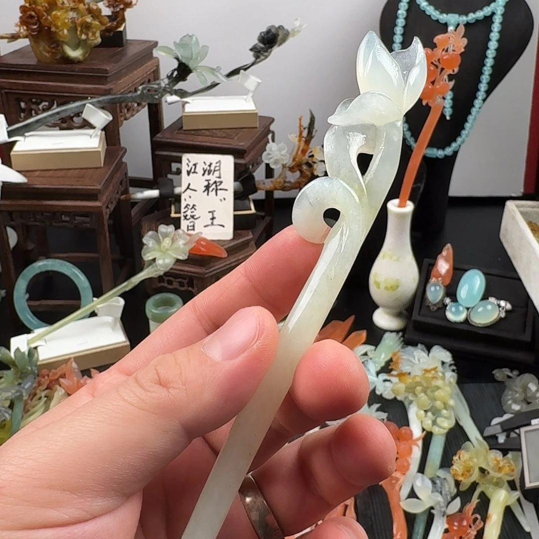 蛇纹石玉未镶嵌发饰