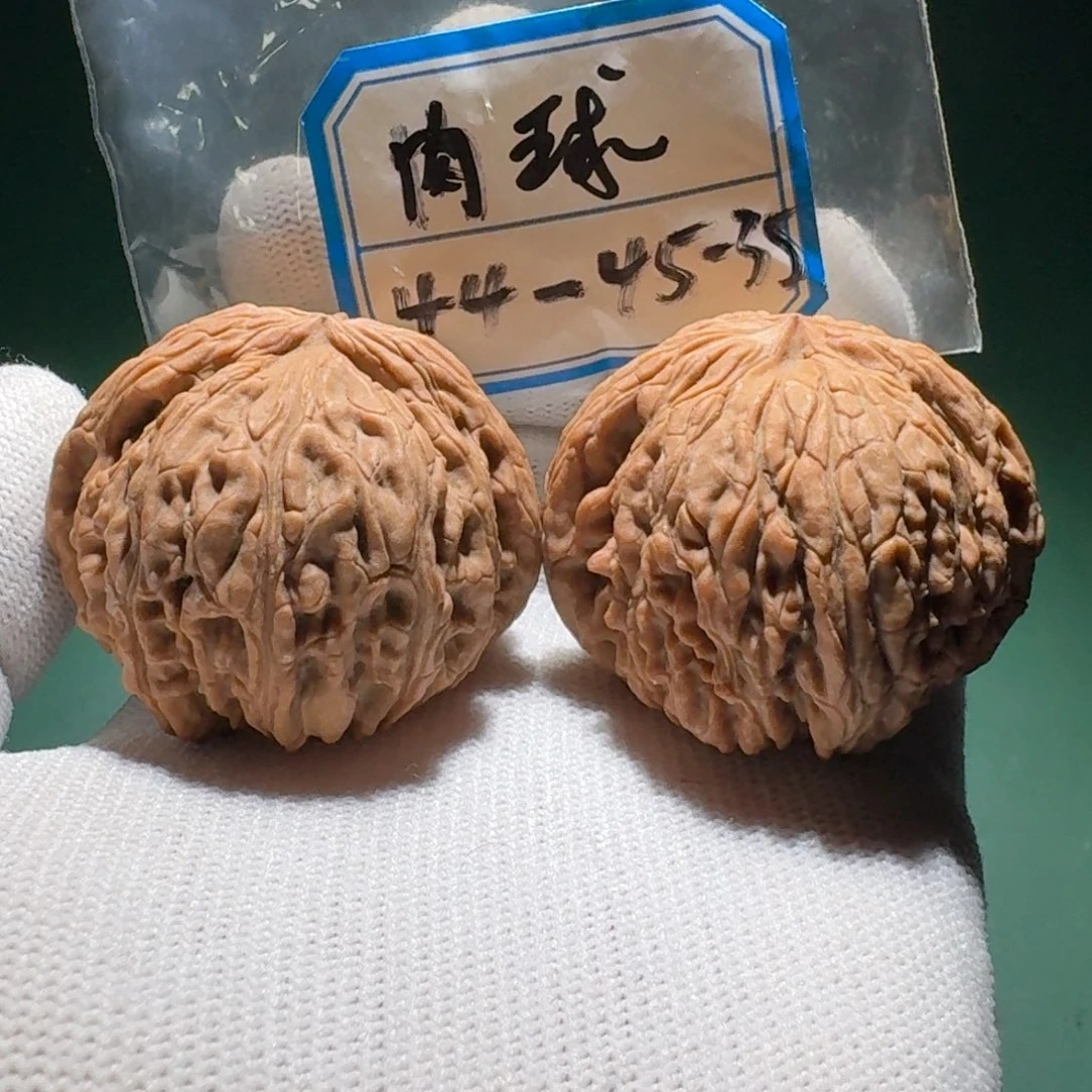 大***地吊坠文玩核桃16号肉球
