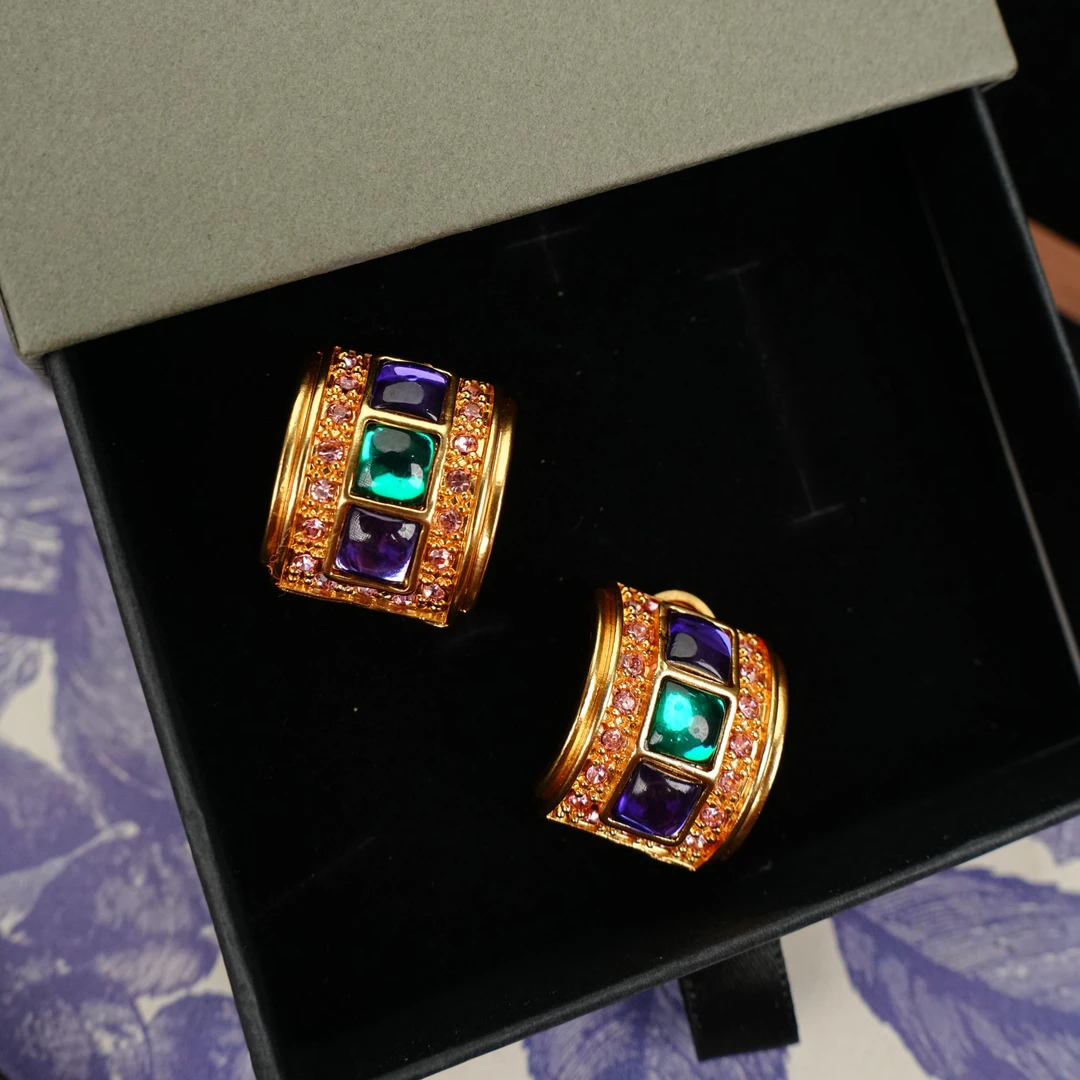 铜合金锆石耳饰 彩钻几何耳钉中古气质宫廷风百搭镶嵌锆石