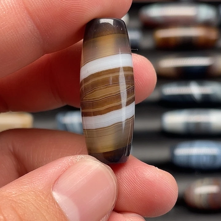 玛瑙/玉髓合金颈饰