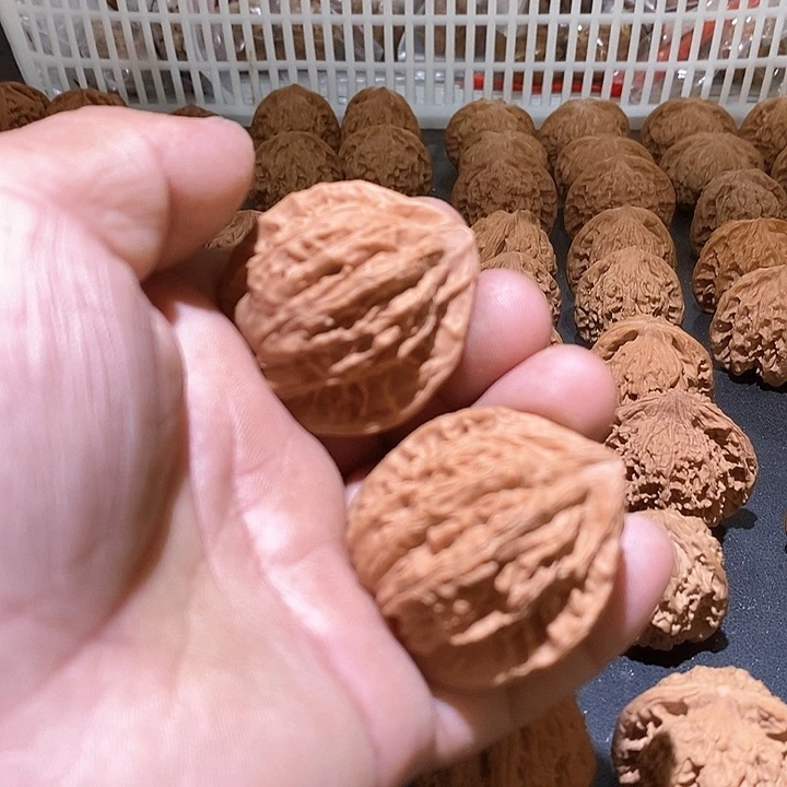 文玩核桃吊坠杨家坪