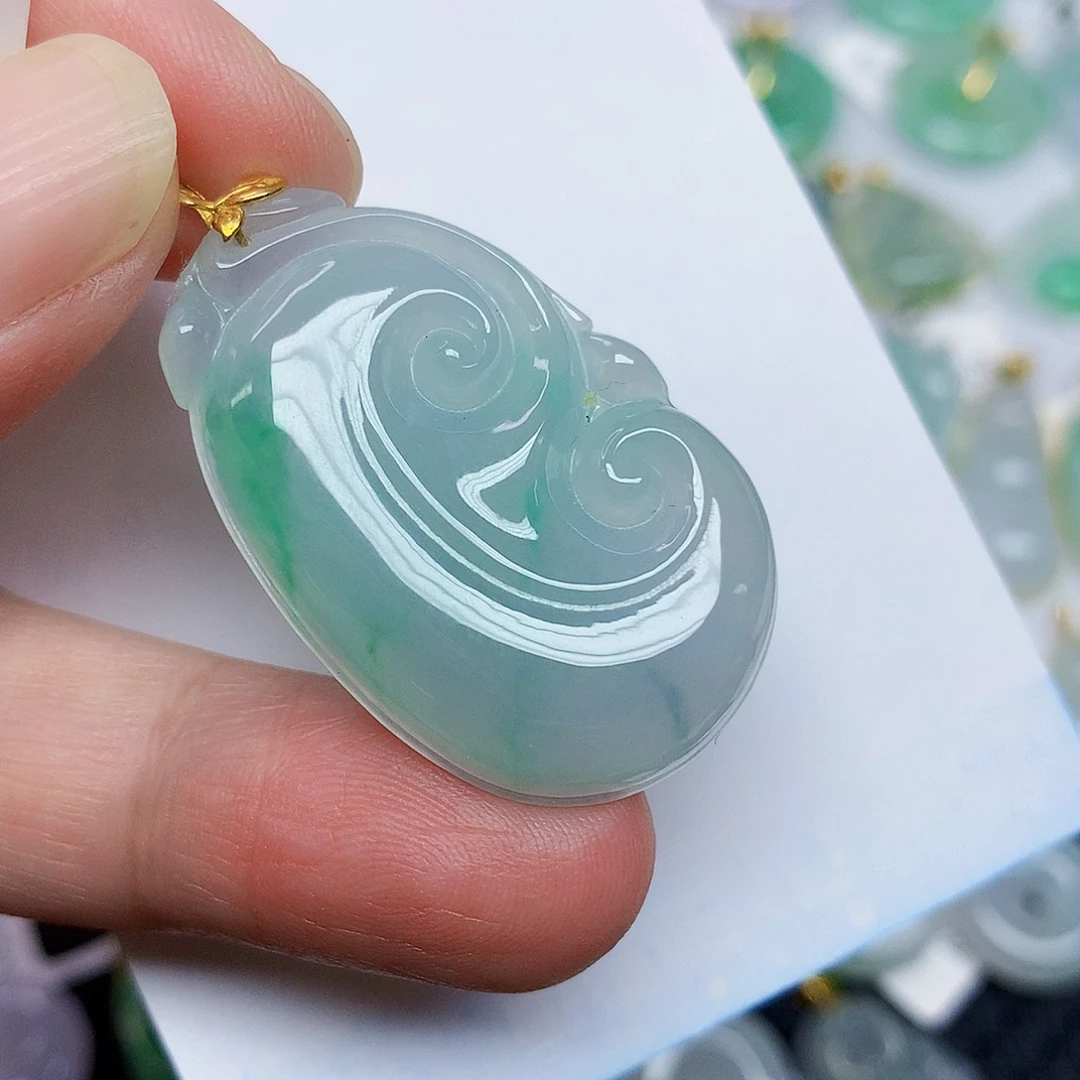 翡翠18K金镶嵌颈饰3466789