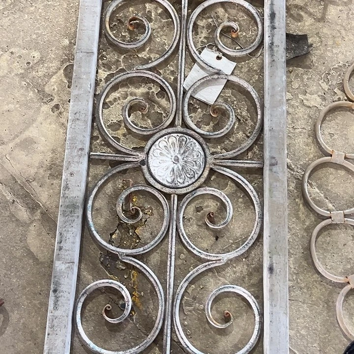 户外运动场等设施齐全