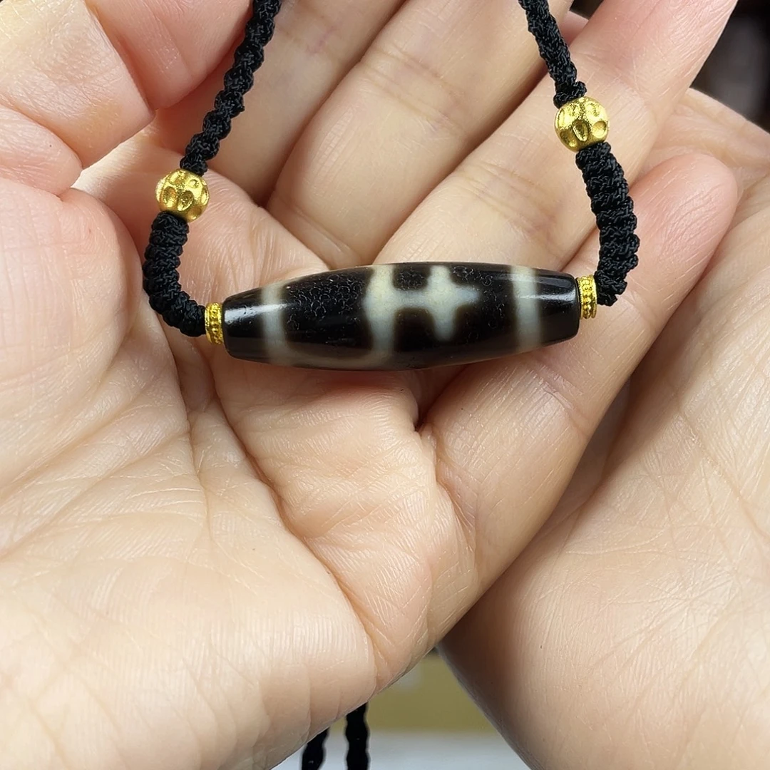 大***菜玛瑙/玉髓合金颈饰天缘