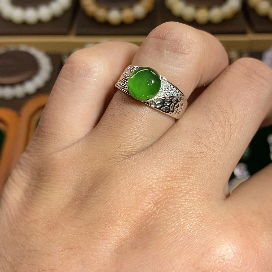 【闪购商品】银S925镶嵌戒指和田玉（碧玉）