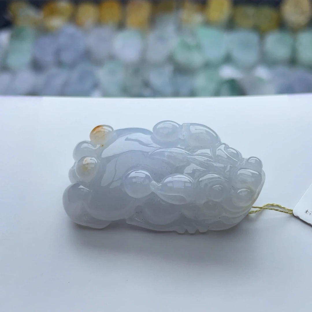 翡翠颈饰未镶嵌貔貅