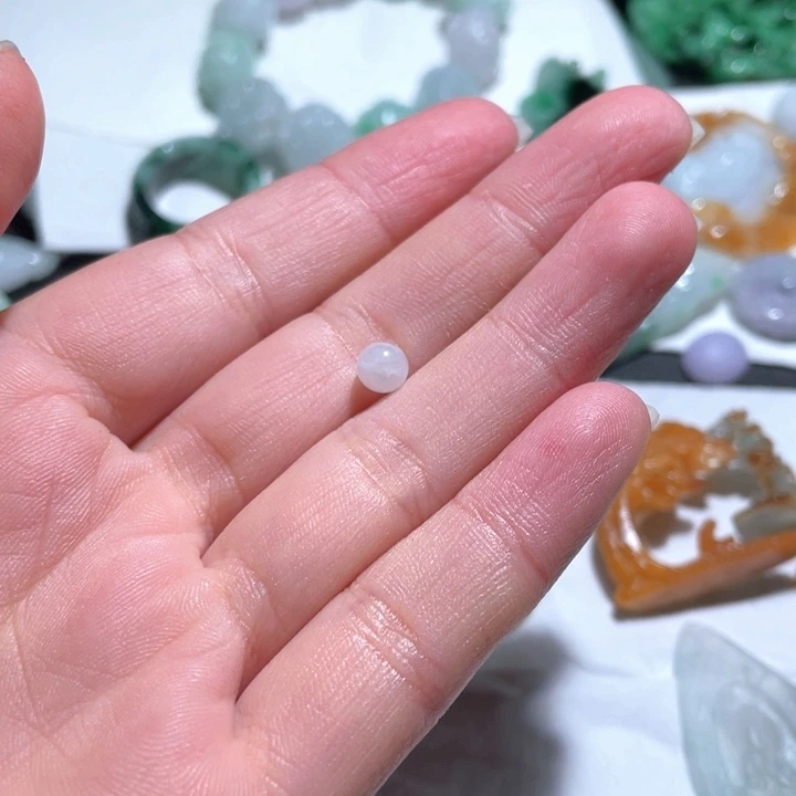 【闪购商品】翡翠颈饰未镶嵌吕*友天然翡翠