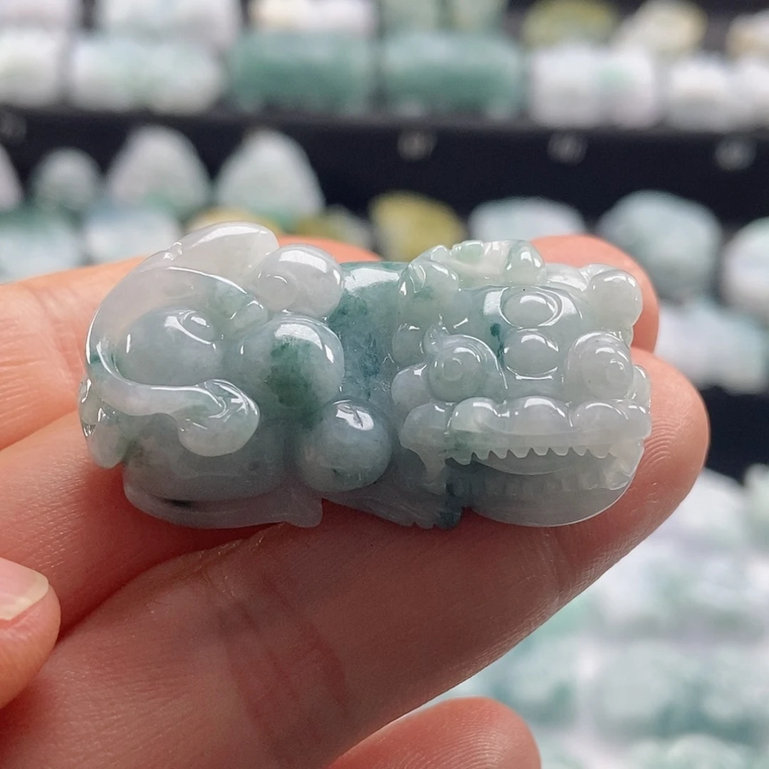 颈饰未镶嵌翡翠翡翠貔貅