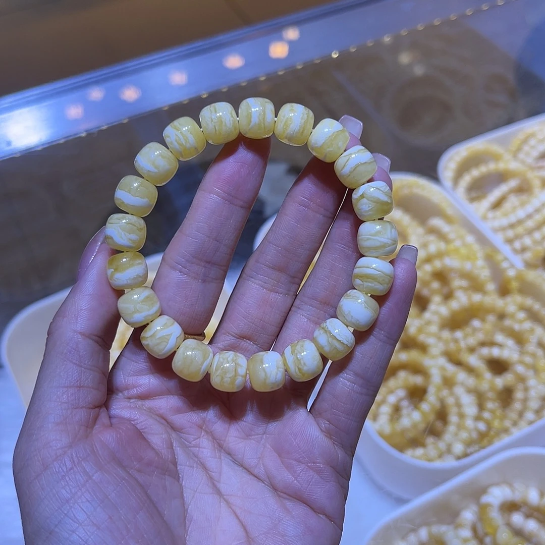琥珀未镶嵌颈饰蜜蜡手串
