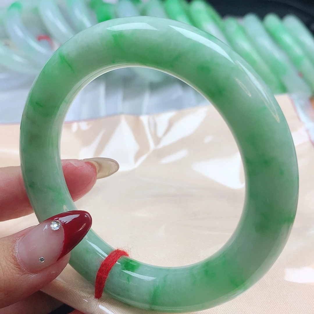 翡翠手镯未镶嵌1512圆条56