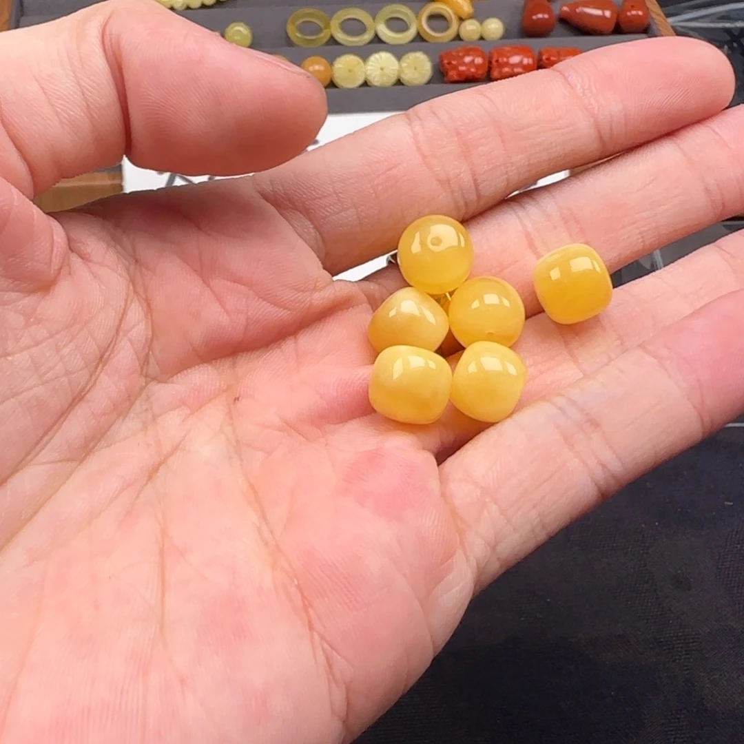 蜜蜡裸石未镶嵌精工老型珠卡10