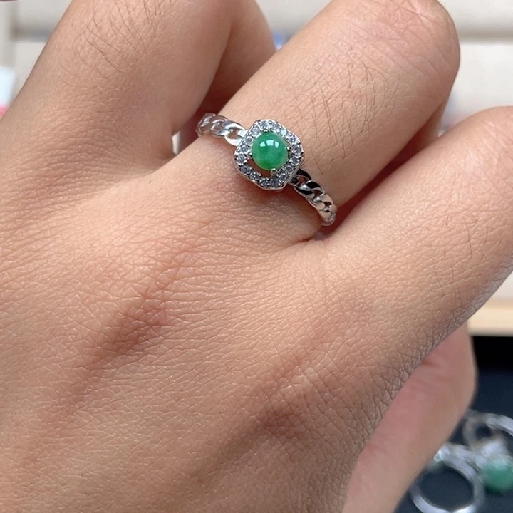 翡翠未镶嵌戒指戒指