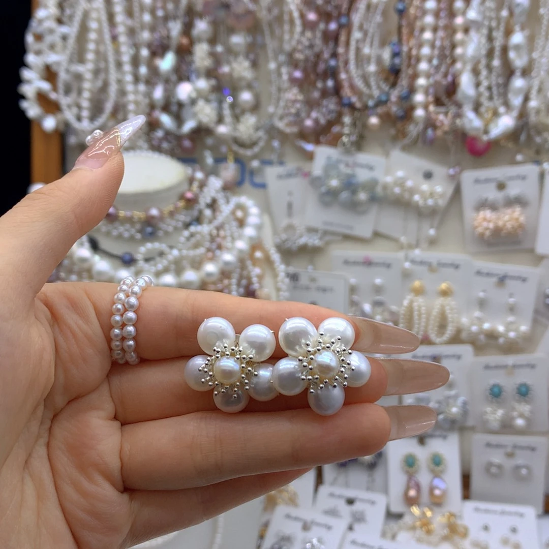 银S925镶嵌淡水珍珠耳饰