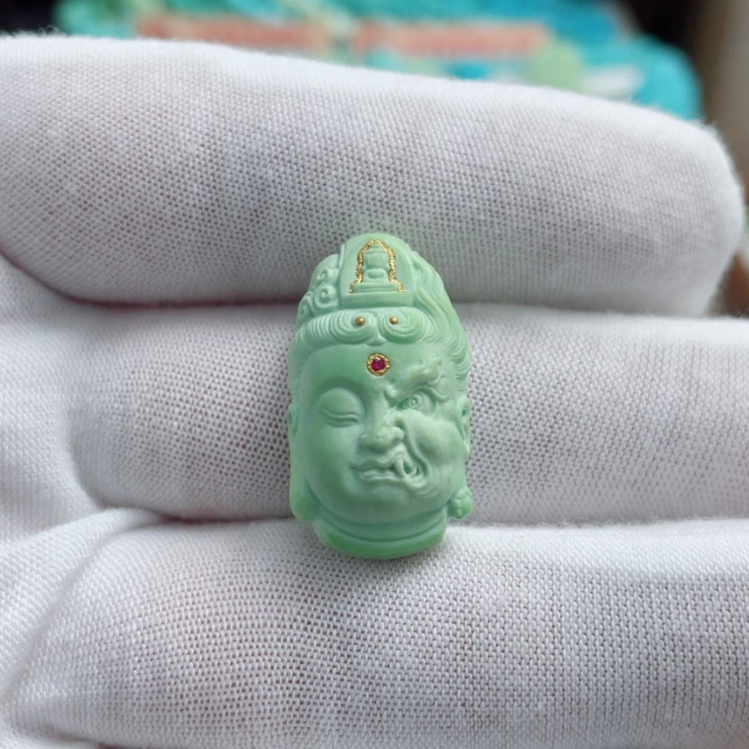 绿松石未镶嵌珠宝奇石