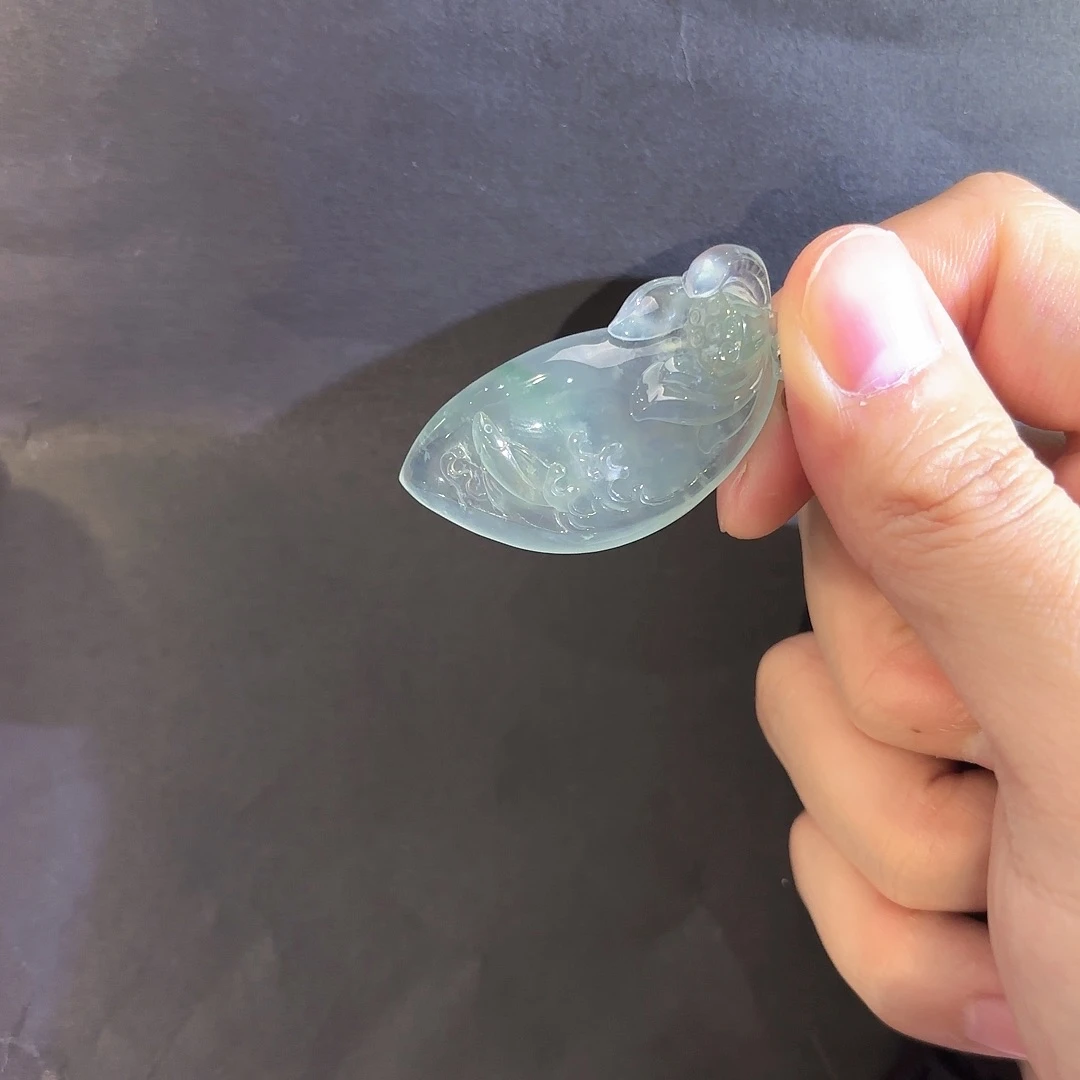 翡翠18K金镶嵌吊坠(不含链)多人不退不换