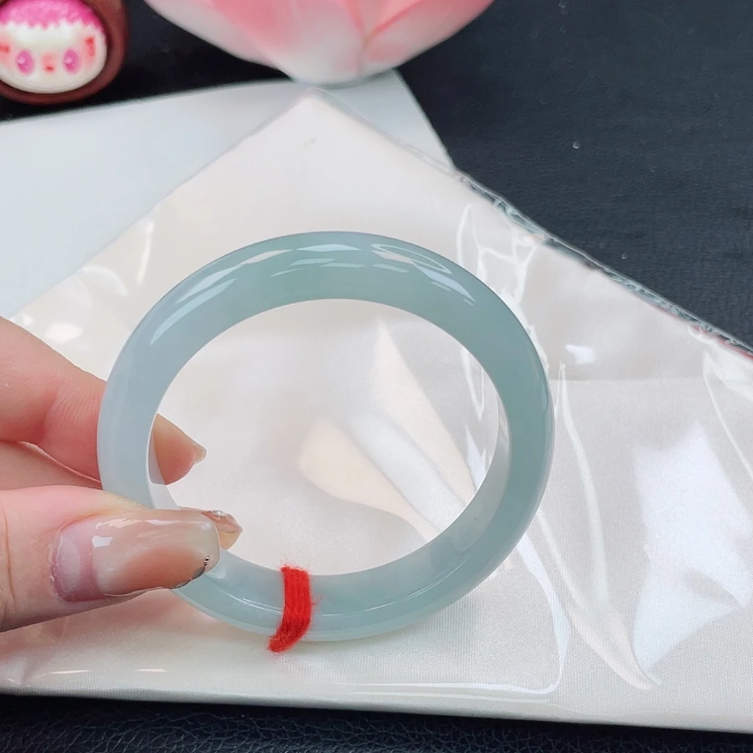 翡翠未镶嵌手镯55正圈冰胶晴绿