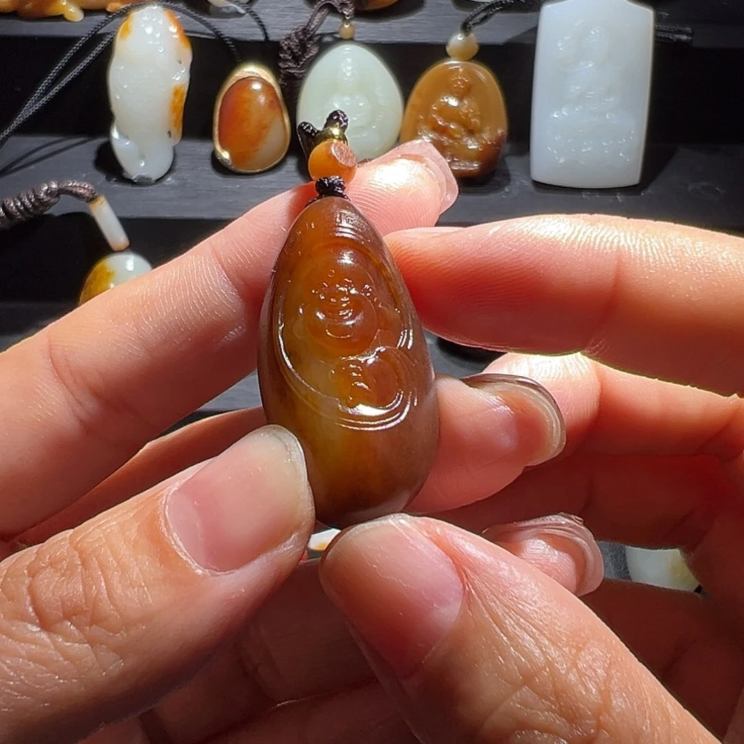 和田玉未镶嵌手机链