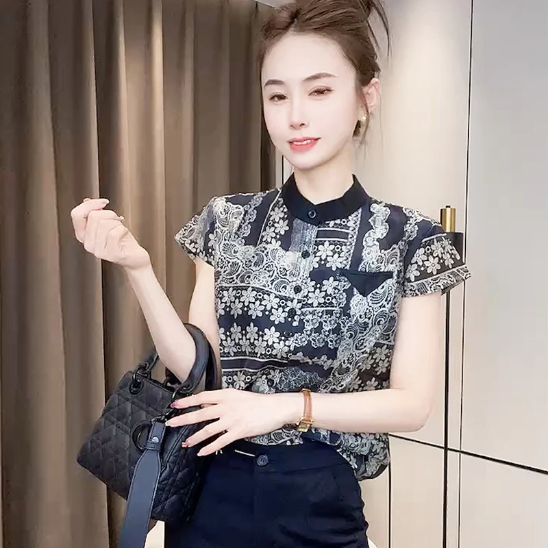夏季新款气质高级感显瘦洋气碎花立领短袖衬衫女百搭设计感上衣女