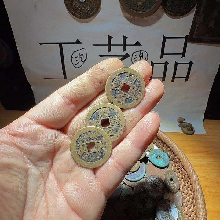 九***厉小李小李 手机工艺品挂件051