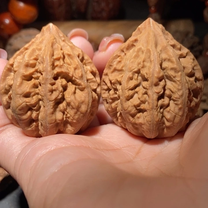 把件文玩核桃东北楸子小雪48